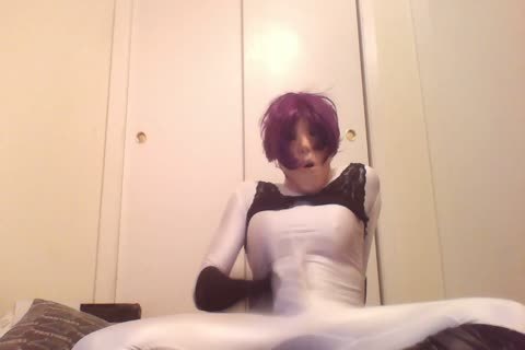 Masked ladyman Goes lusty