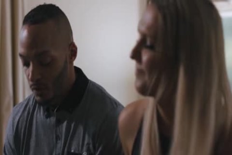 Tranny interracial fucking