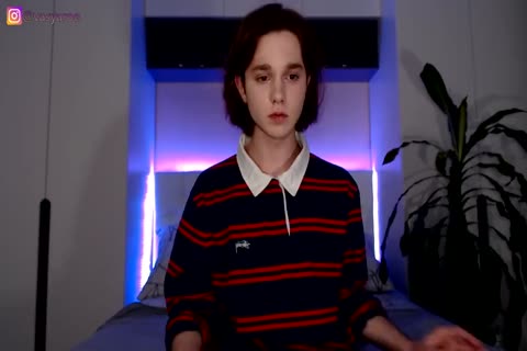 So attractive Femboy 01