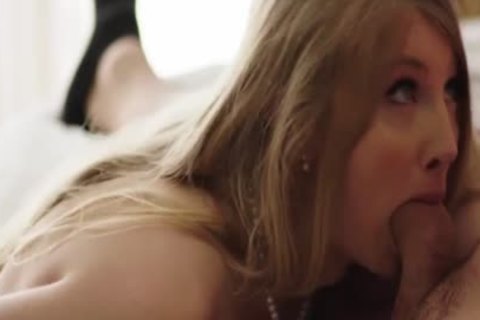 slim blond Ts Janelle Fennec Stretches arse For Pierce Paris 10-Pounder