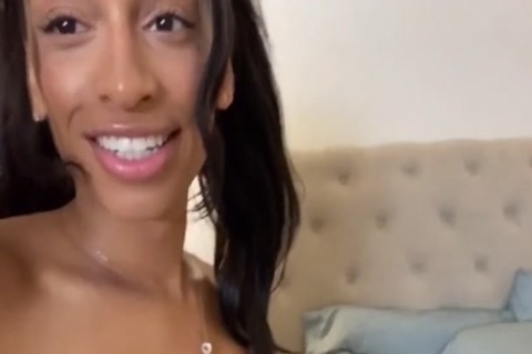 Jasmine Lotus acquires pretty And Tops Masked Male Till he Cums (Candy Land Role Play)